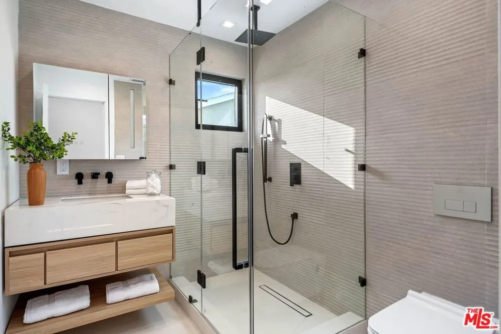 32346 Phantom Drive Rancho Palos Verdes, CA 90275