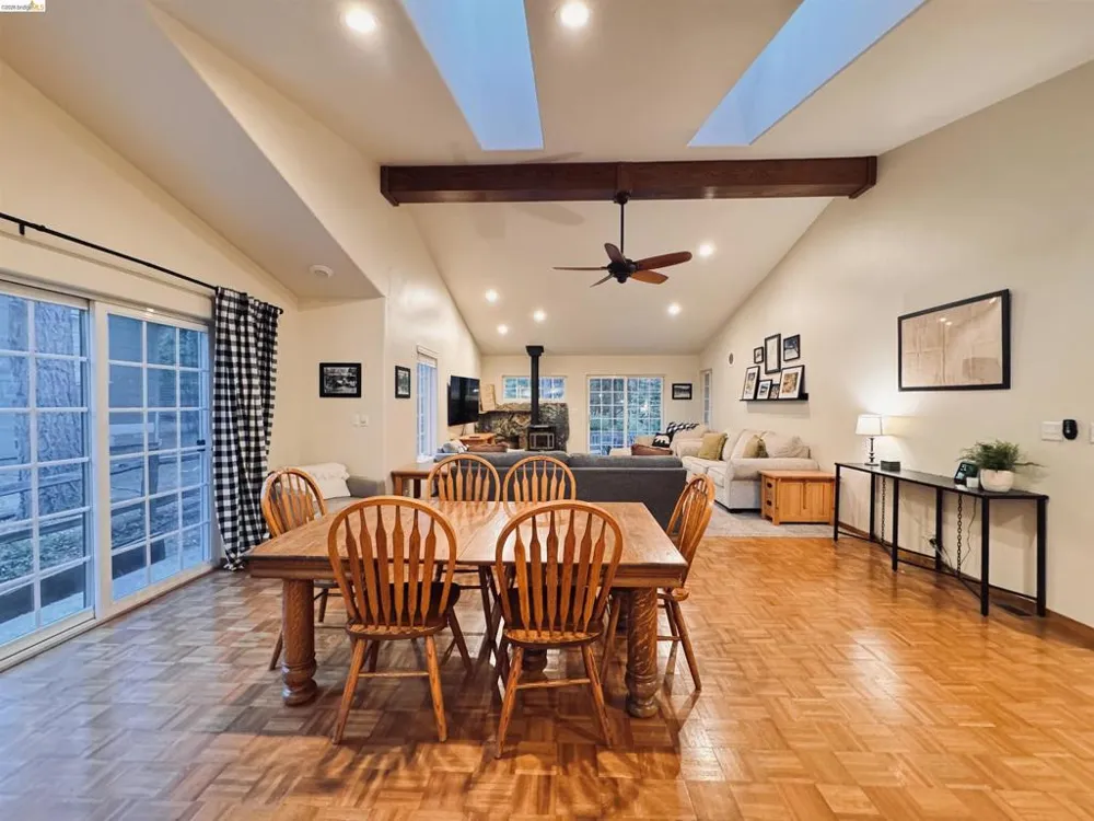 22499 Fireside DR Twain Harte, CA 95383