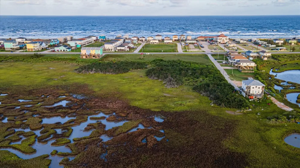 257 County Road 257 Drive Surfside Beach, TX 77541