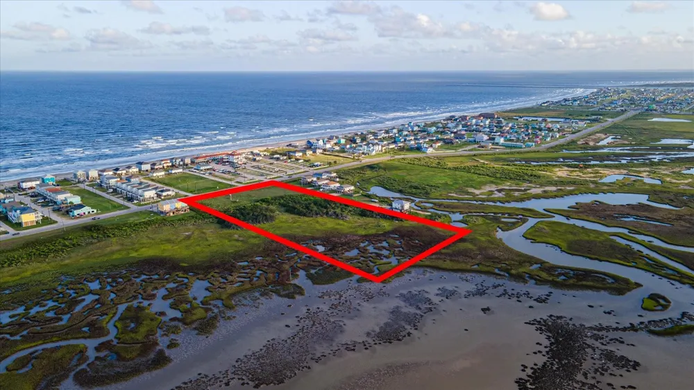 257 County Road 257 Drive Surfside Beach, TX 77541