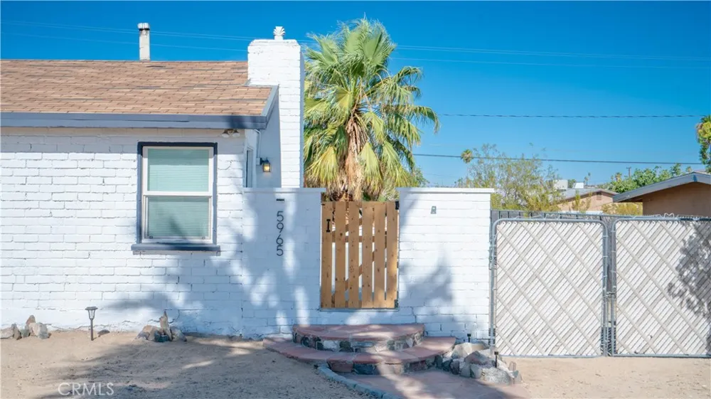 5965 Cahuilla 29 Palms, CA 92277