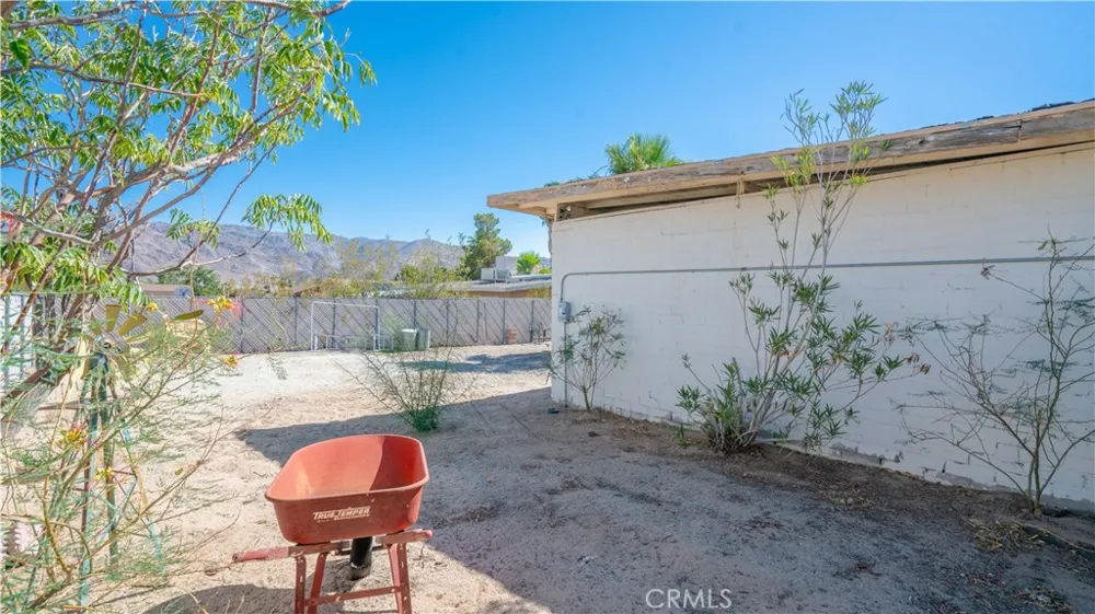 5965 Cahuilla 29 Palms, CA 92277