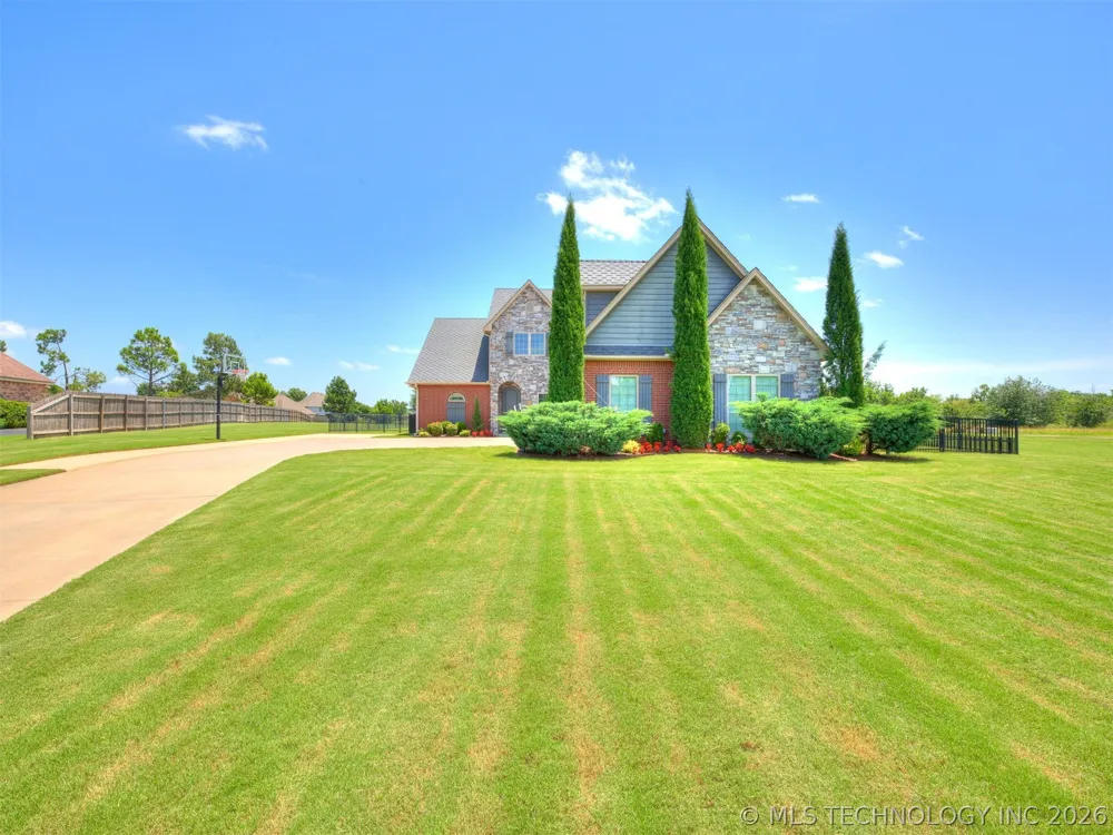 19397 S Quail Run Court Claremore, OK 74017