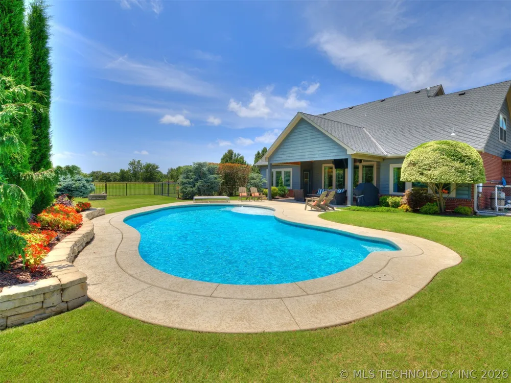 19397 S Quail Run Court Claremore, OK 74017