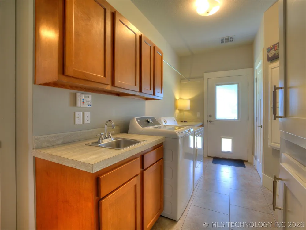19397 S Quail Run Court Claremore, OK 74017