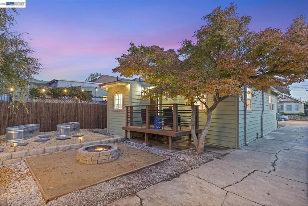 968 62nd st Oakland, CA 94608