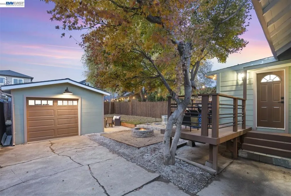 968 62nd st Oakland, CA 94608
