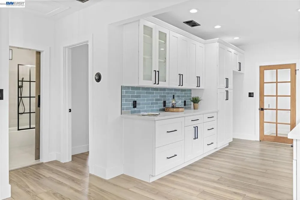 968 62nd st Oakland, CA 94608