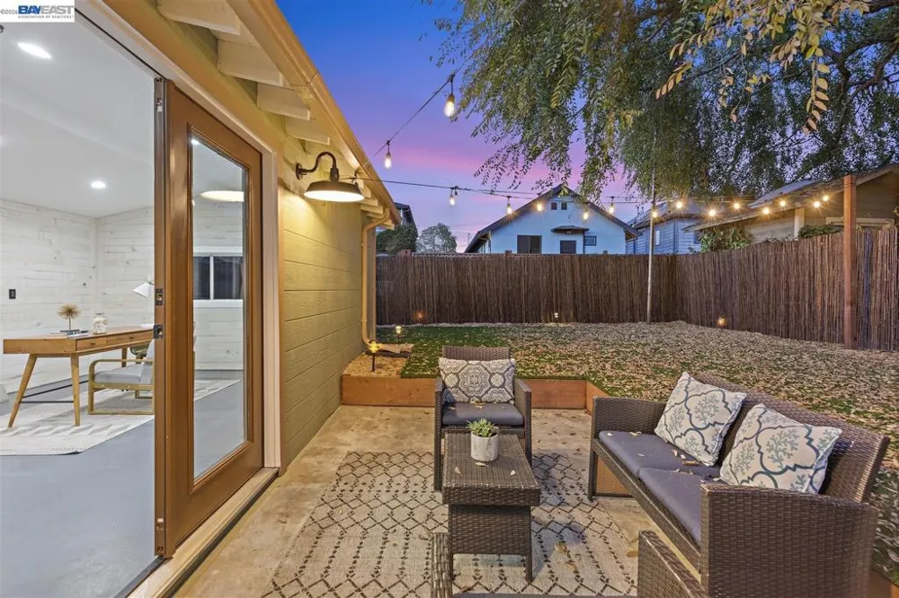 968 62nd st Oakland, CA 94608