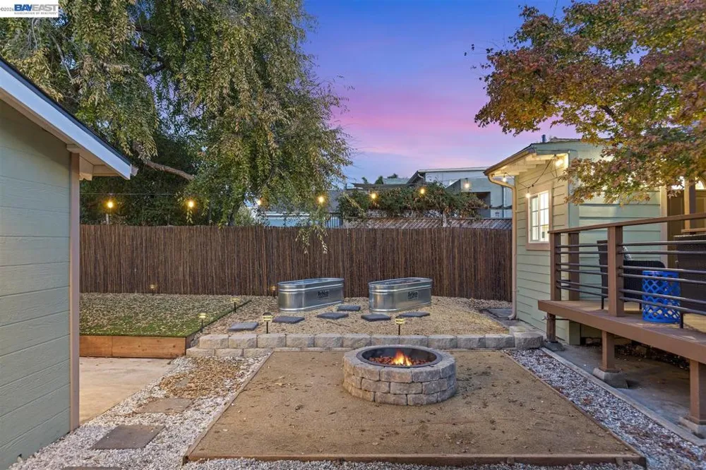 968 62nd st Oakland, CA 94608