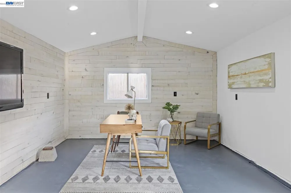 968 62nd st Oakland, CA 94608