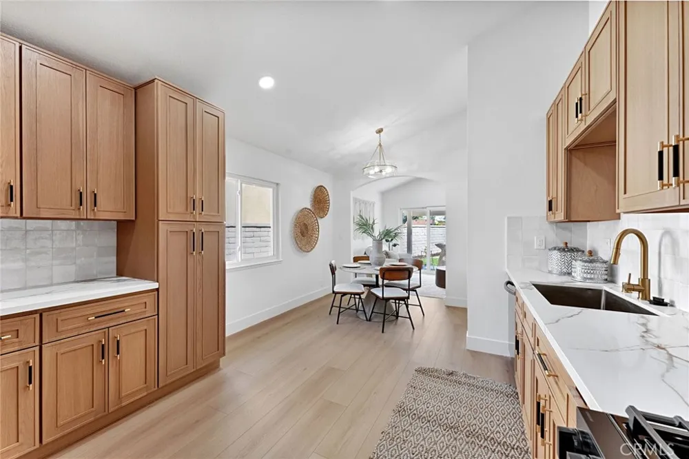 24852 Lagrima Mission Viejo, CA 92692
