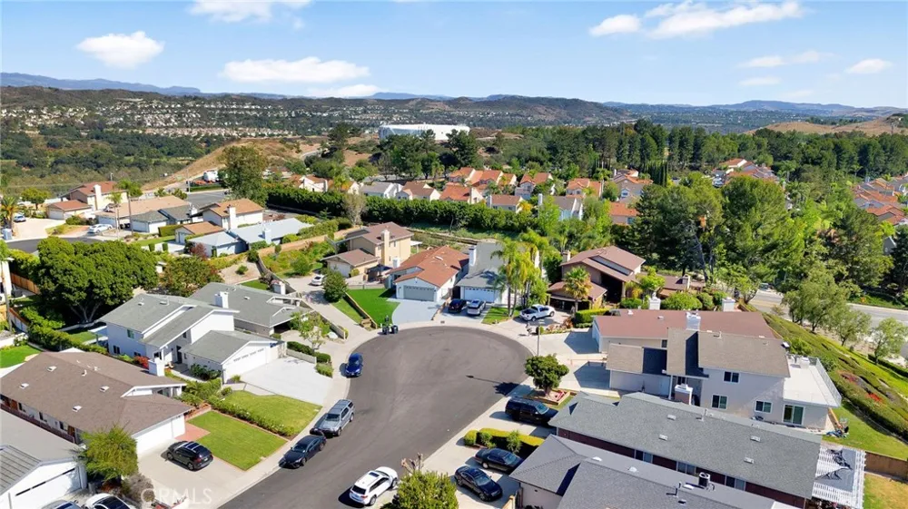 24852 Lagrima Mission Viejo, CA 92692