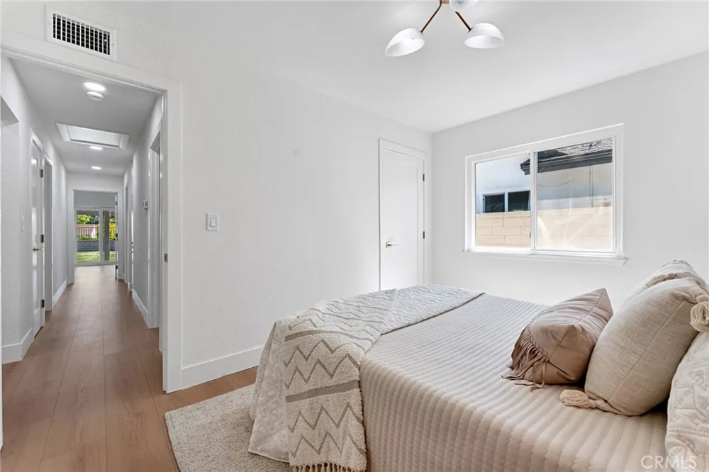 24852 Lagrima Mission Viejo, CA 92692