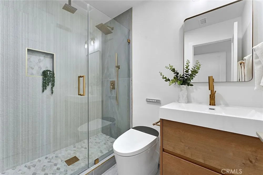 24852 Lagrima Mission Viejo, CA 92692