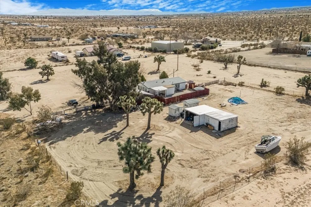 13378 Paramount Road Phelan, CA 92371