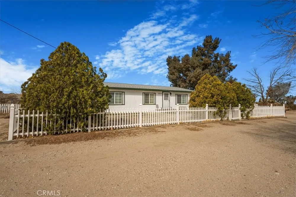 13378 Paramount Road Phelan, CA 92371