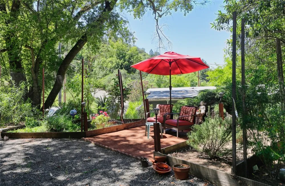 7072 Sonja Lu Lucerne, CA 95458