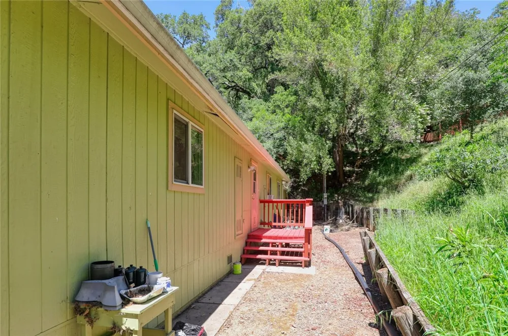 7072 Sonja Lu Lucerne, CA 95458