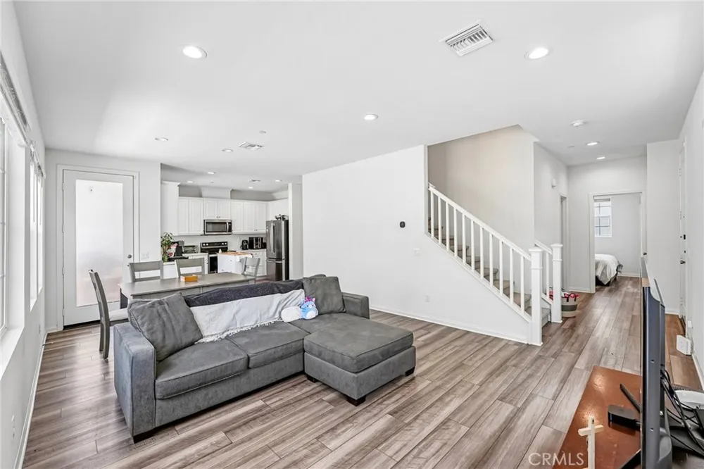 7348 Lunaria Lane Chino, CA 91708