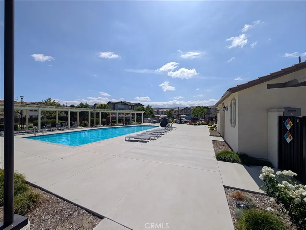 7348 Lunaria Lane Chino, CA 91708