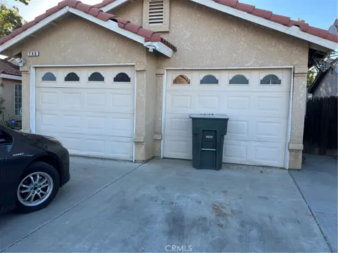 740 Hazelhurst