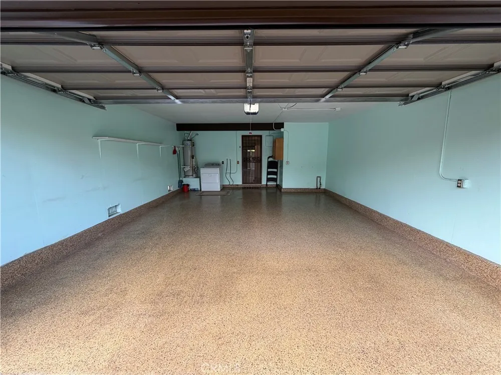 2110 Hawthorne Court San Bernardino, CA 92404