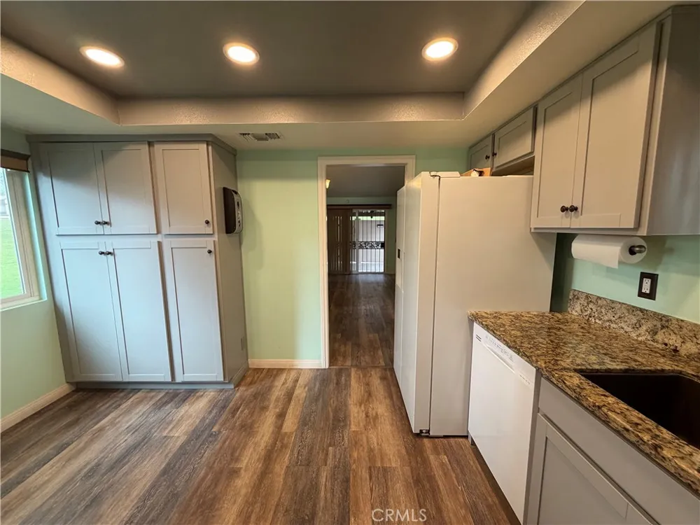 2110 Hawthorne Court San Bernardino, CA 92404