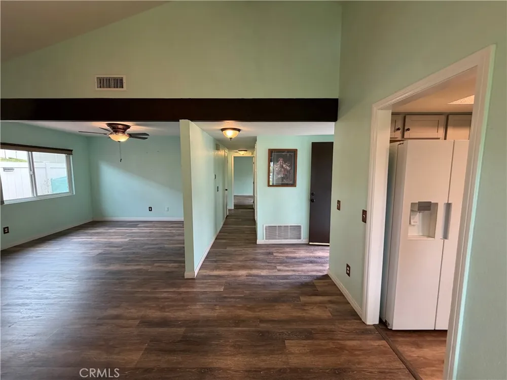 2110 Hawthorne Court San Bernardino, CA 92404