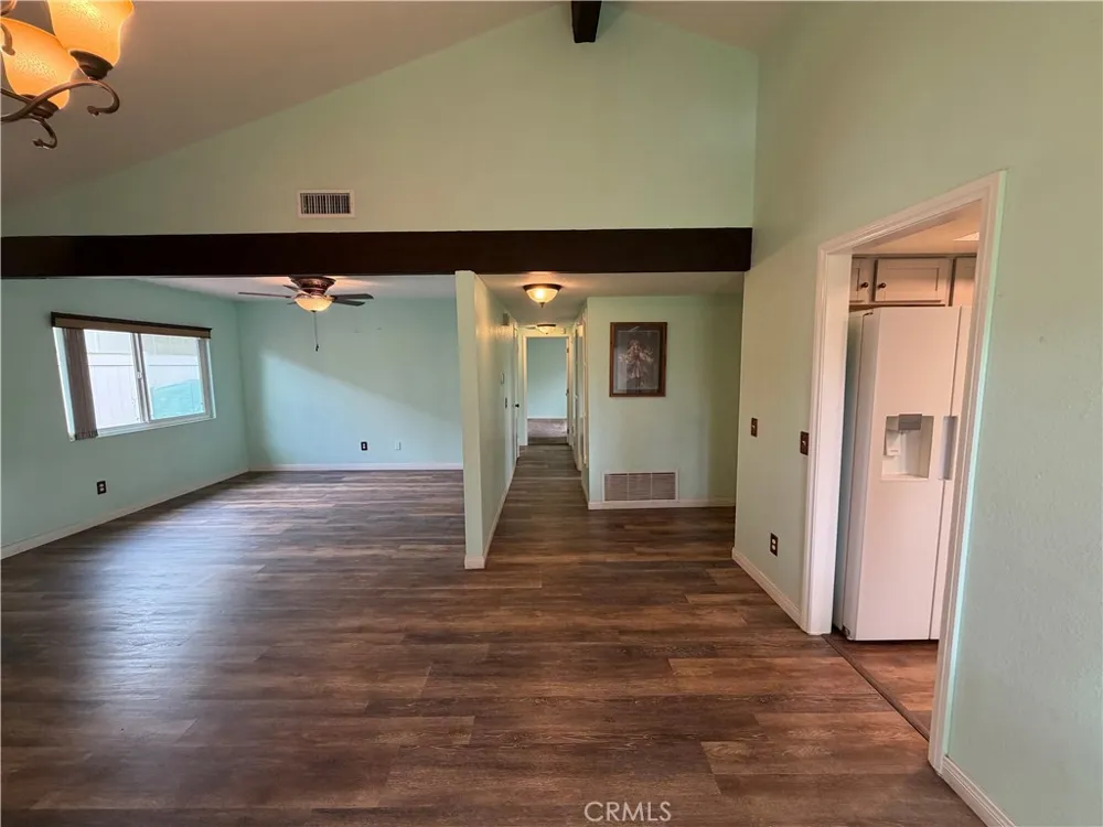 2110 Hawthorne Court San Bernardino, CA 92404