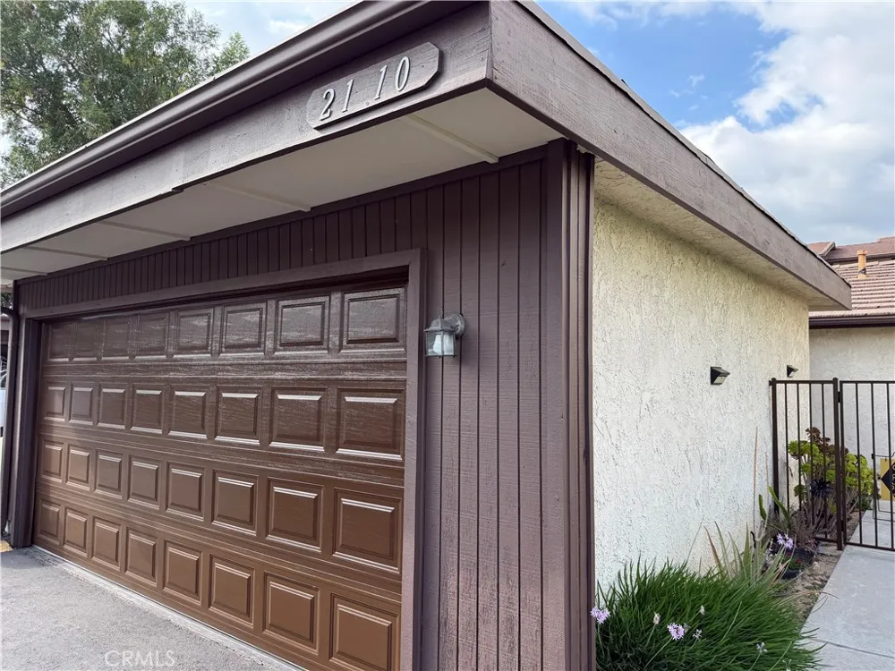 2110 Hawthorne Court San Bernardino, CA 92404