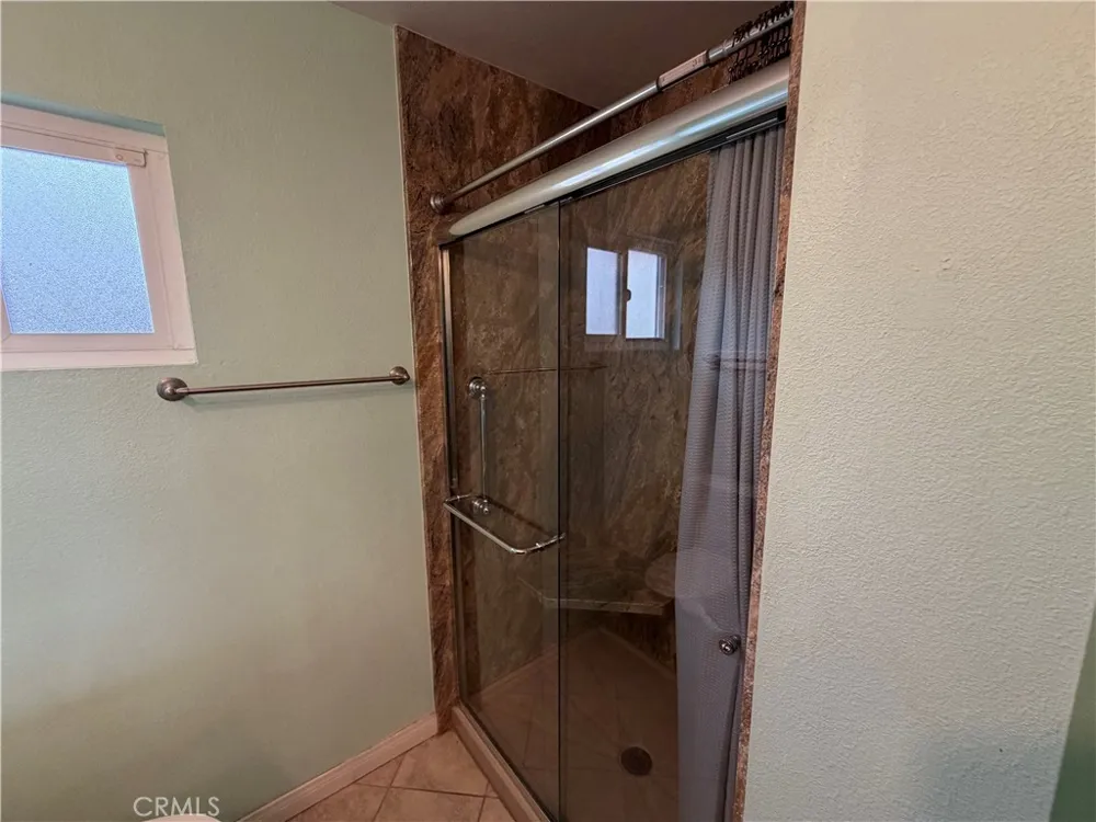 2110 Hawthorne Court San Bernardino, CA 92404