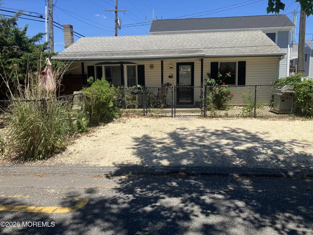 34 E Surf Way Lavallette, NJ 08735