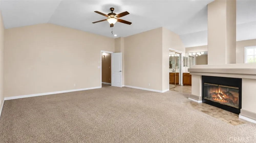 13206 Monarch Palm Bakersfield, CA 93314