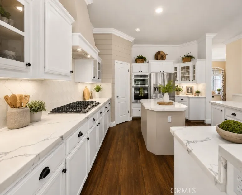 13206 Monarch Palm Bakersfield, CA 93314