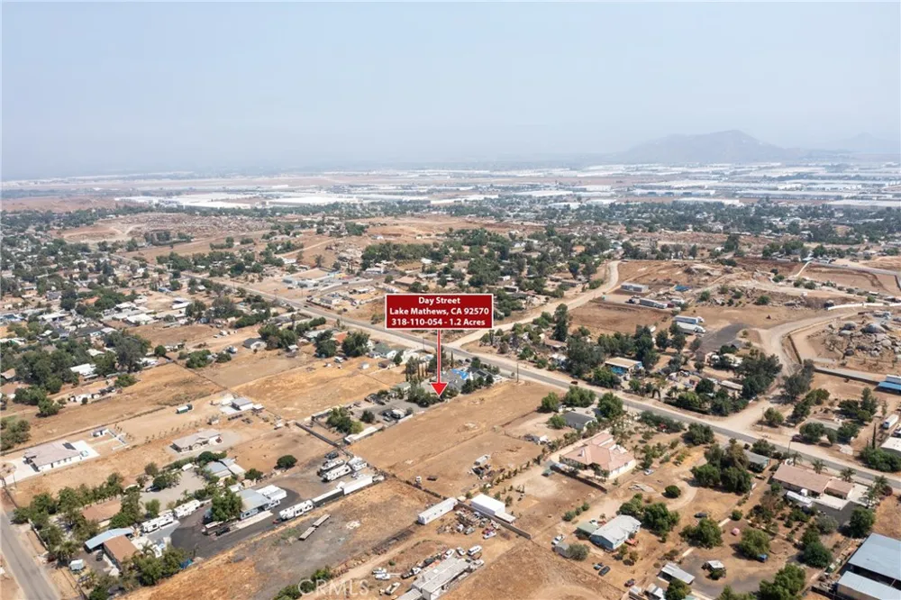 Day St Perris, CA 92570