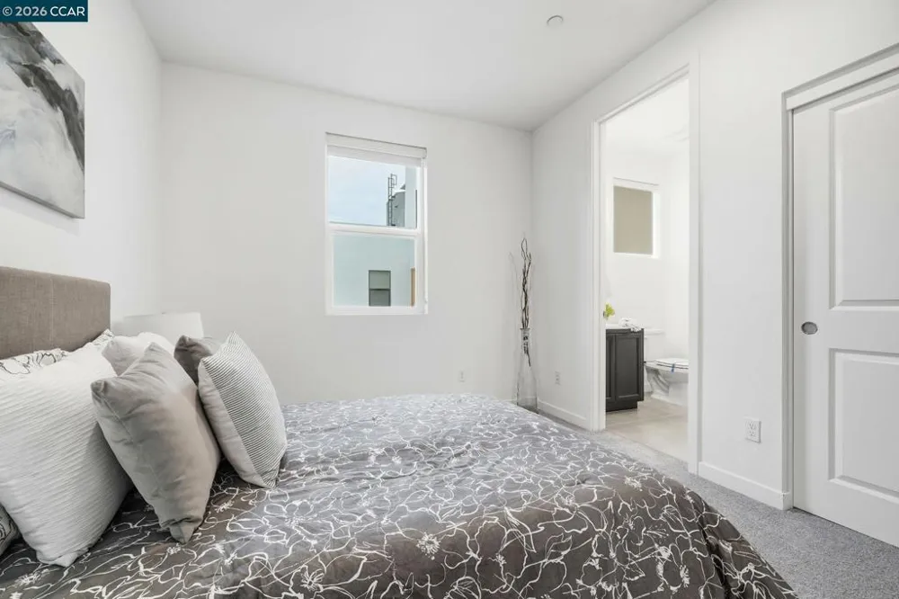 5862 Cadence Ave Dublin, CA 94568