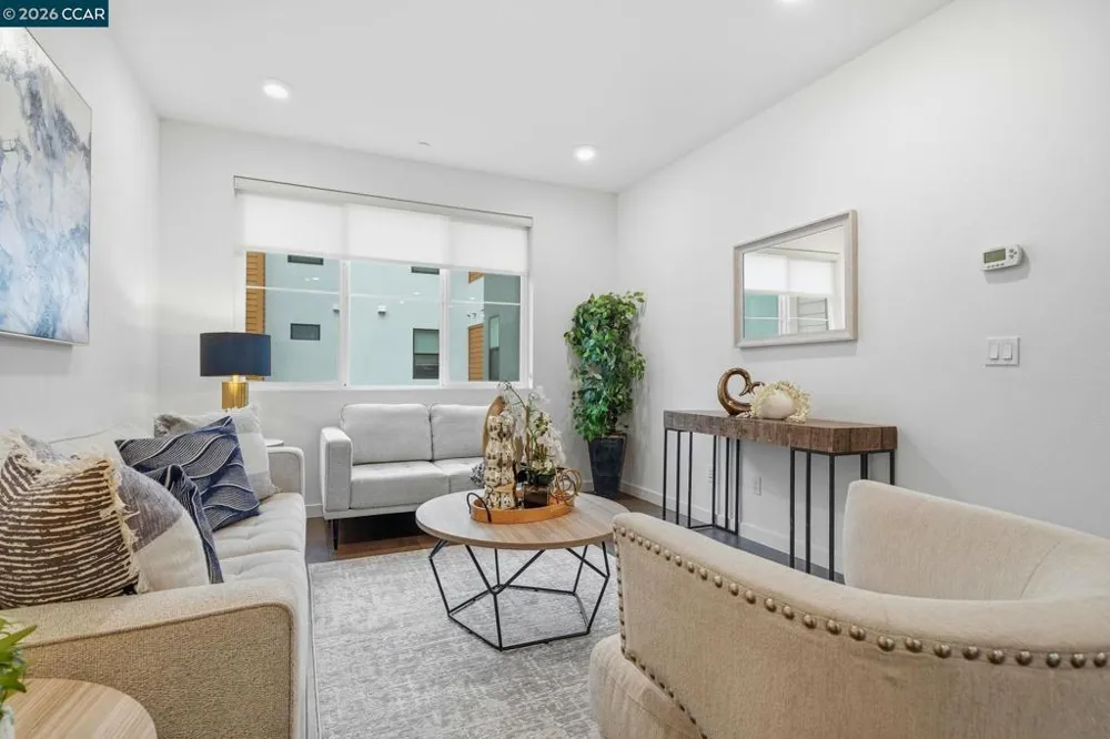 5862 Cadence Ave Dublin, CA 94568