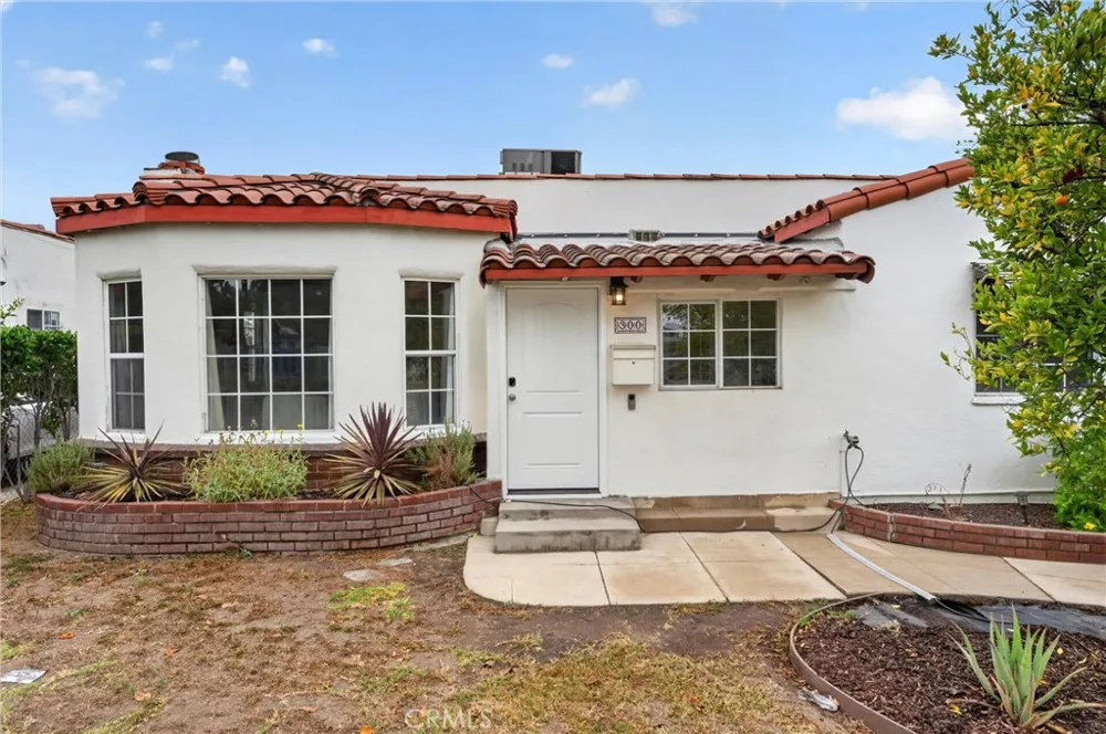 300 Marengo Ave Alhambra, CA 91801