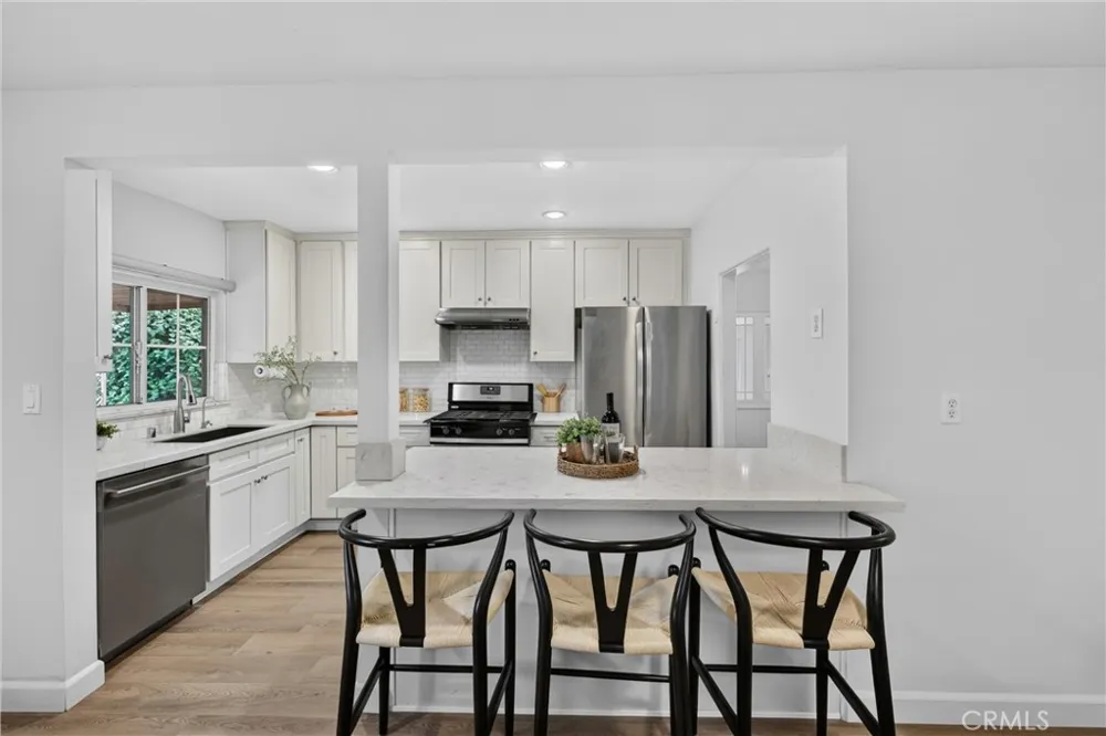 300 Marengo Ave Alhambra, CA 91801