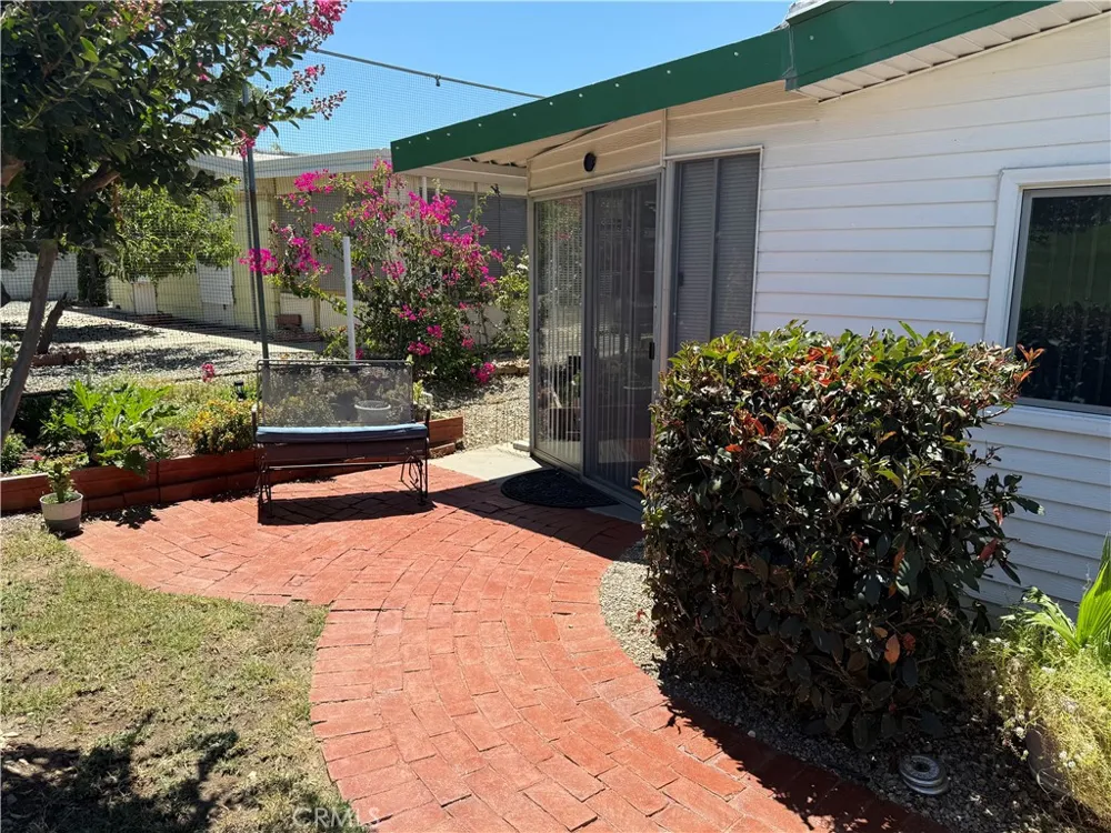 10564 Frontier Cherry Valley, CA 92223