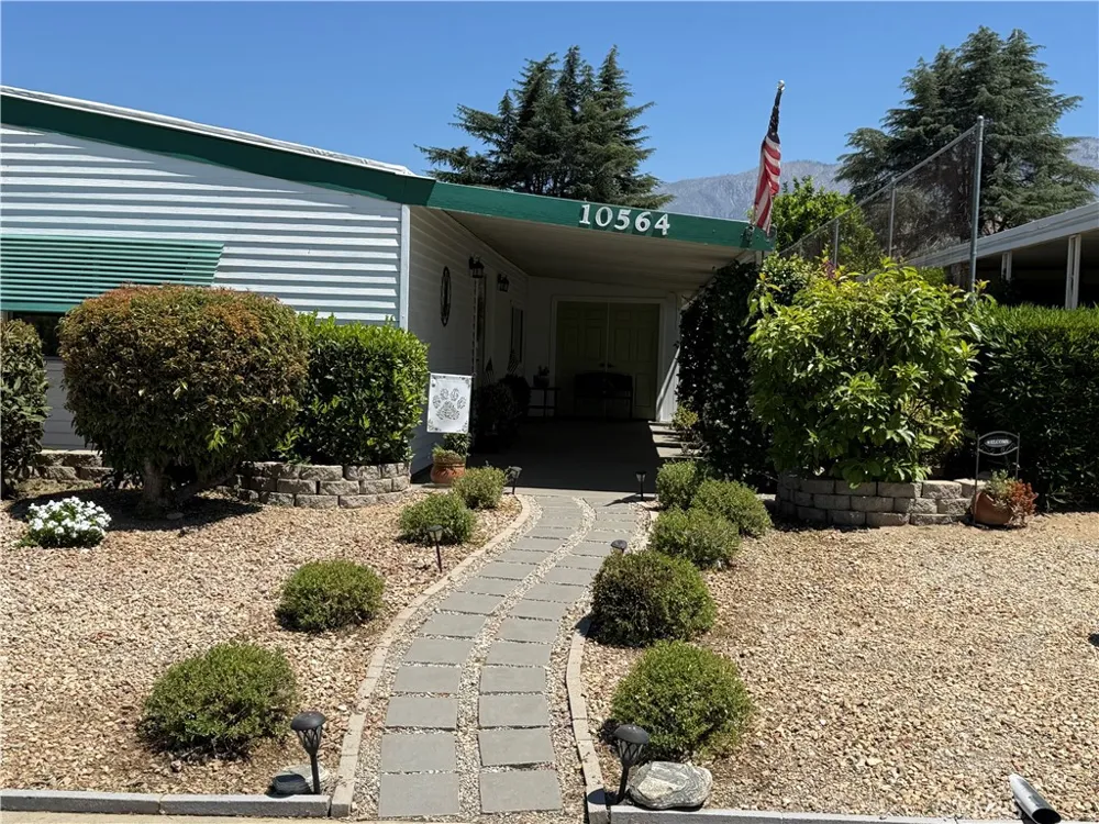 10564 Frontier Cherry Valley, CA 92223