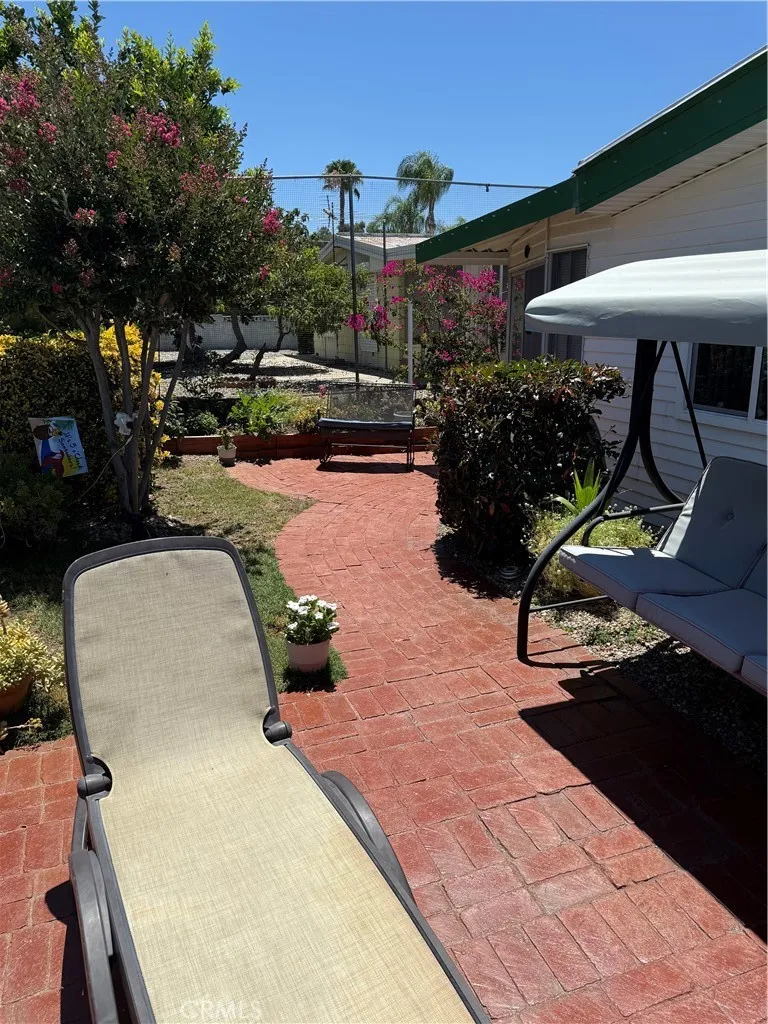 10564 Frontier Cherry Valley, CA 92223