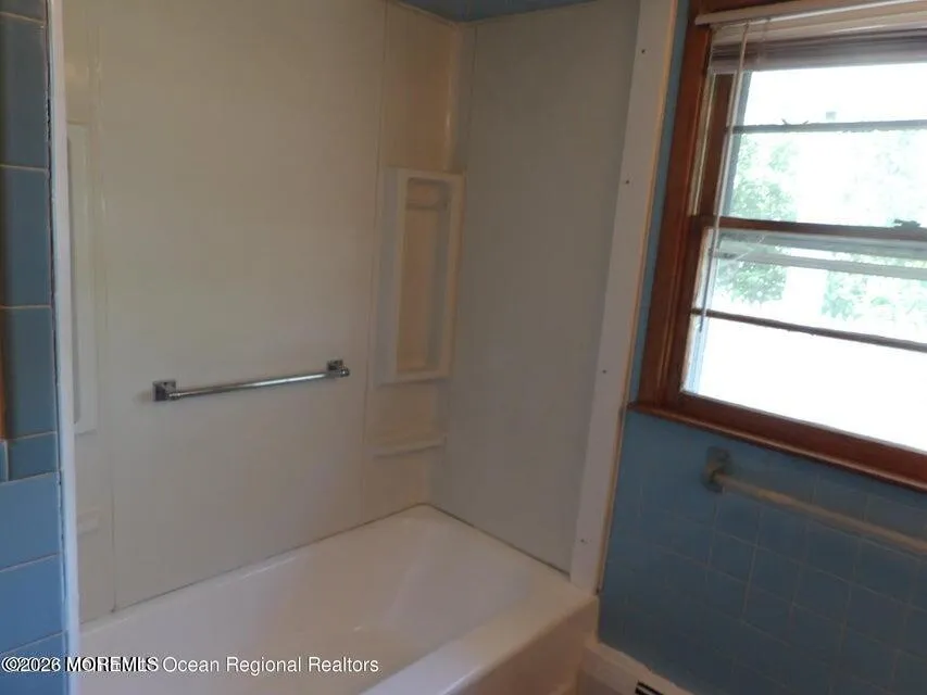 1477 Route 9 Howell, NJ 07731