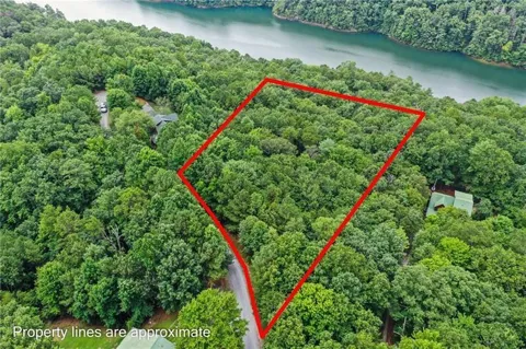 Lot39 Lakeside Trail
