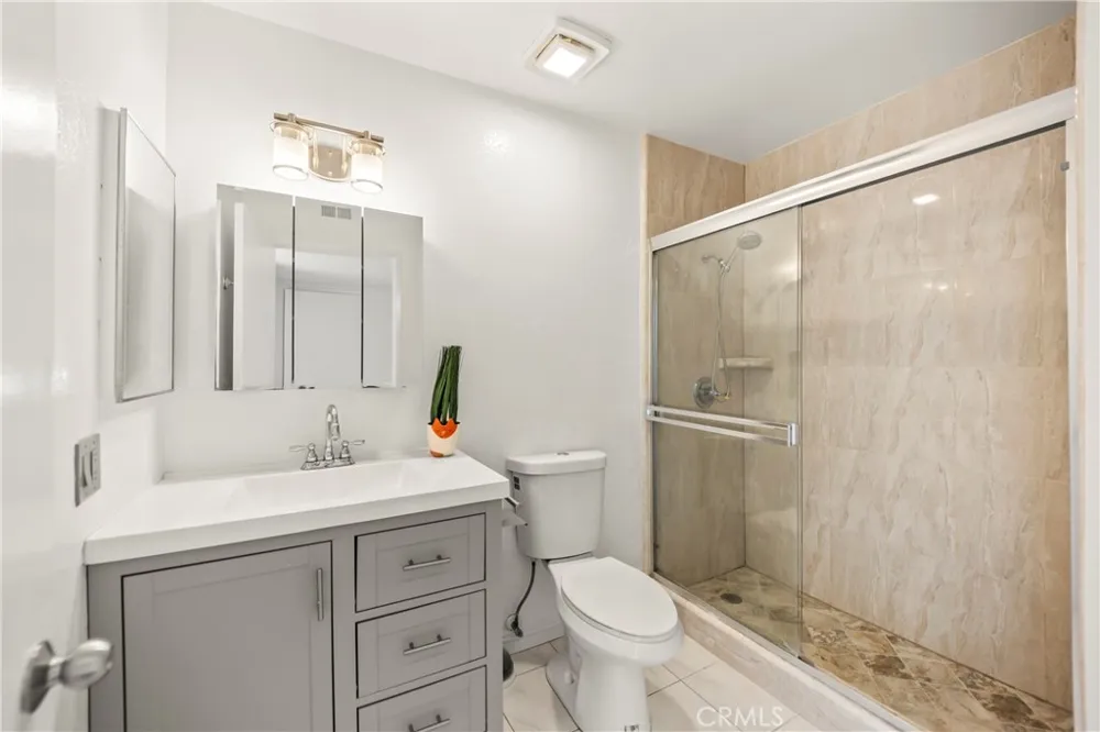 9051 BIOLA LANE Garden Grove, CA 92844