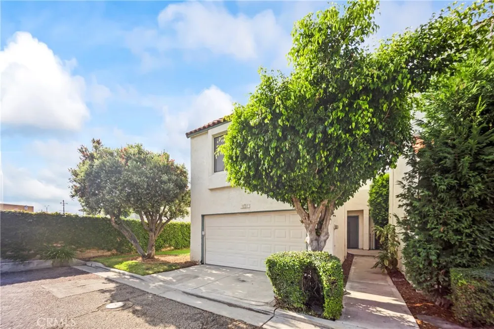 9051 BIOLA LANE Garden Grove, CA 92844