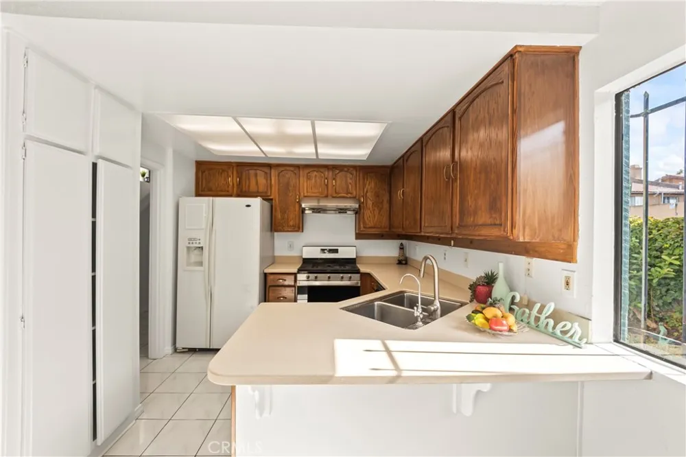 9051 BIOLA LANE Garden Grove, CA 92844