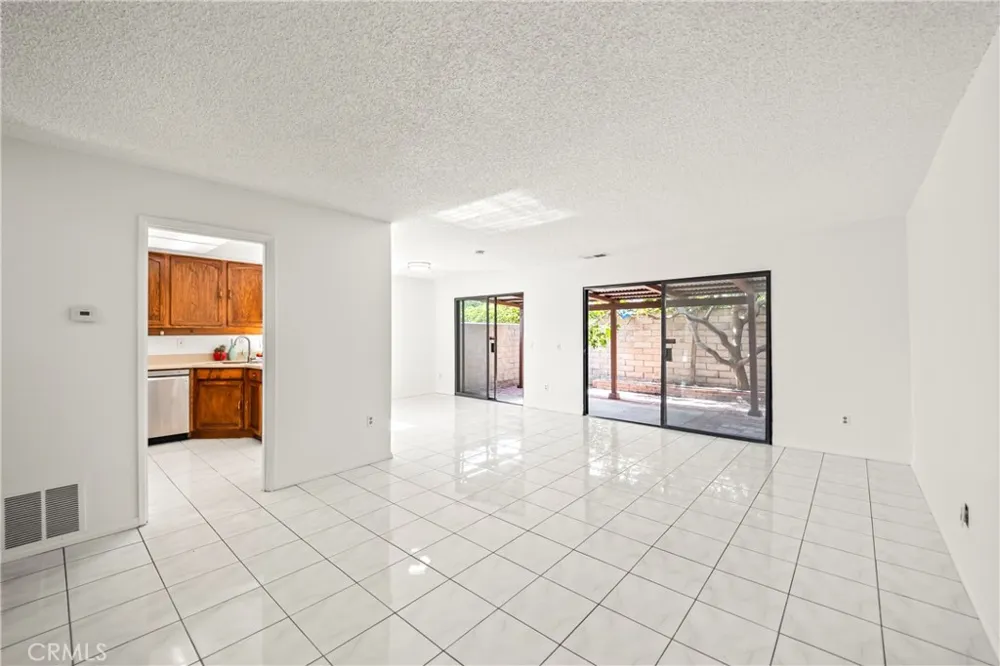 9051 BIOLA LANE Garden Grove, CA 92844