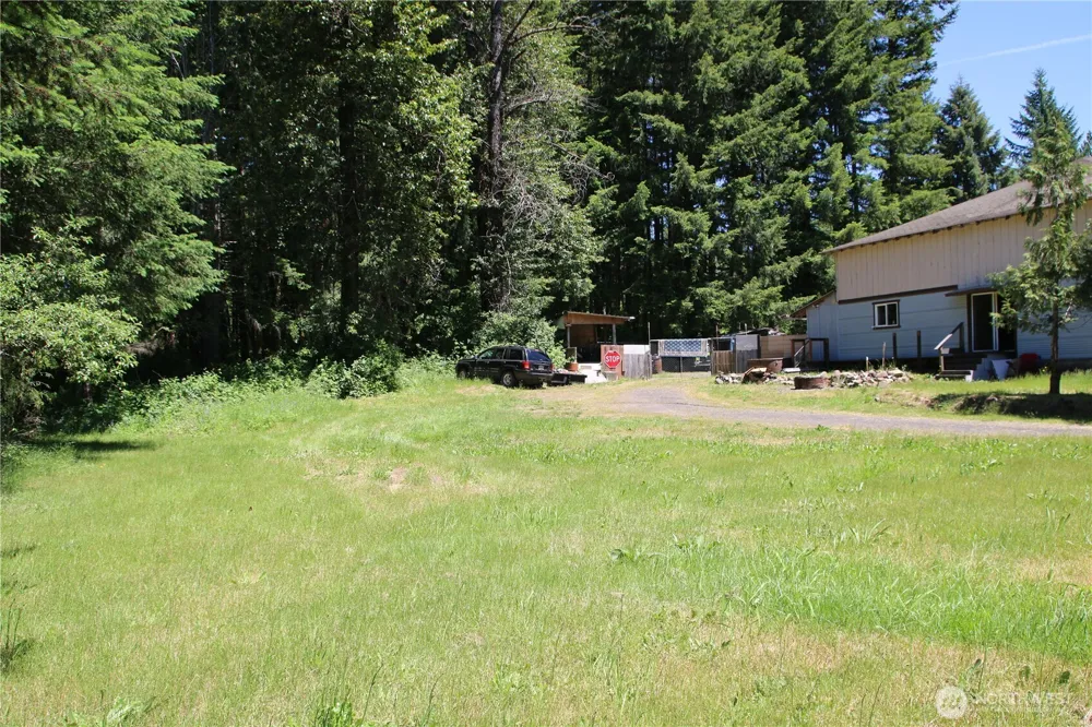699 State Route 7 Morton, WA 98356